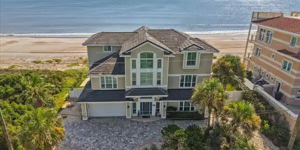 Image 2: Front of Home