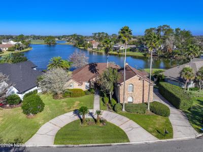 368 S NINE Drive