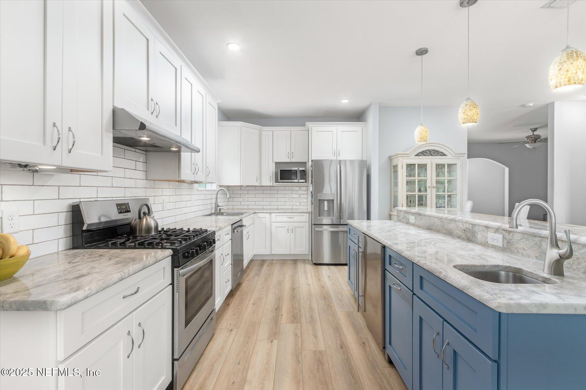 Image 4: 10-5307 Riverview Dr-10