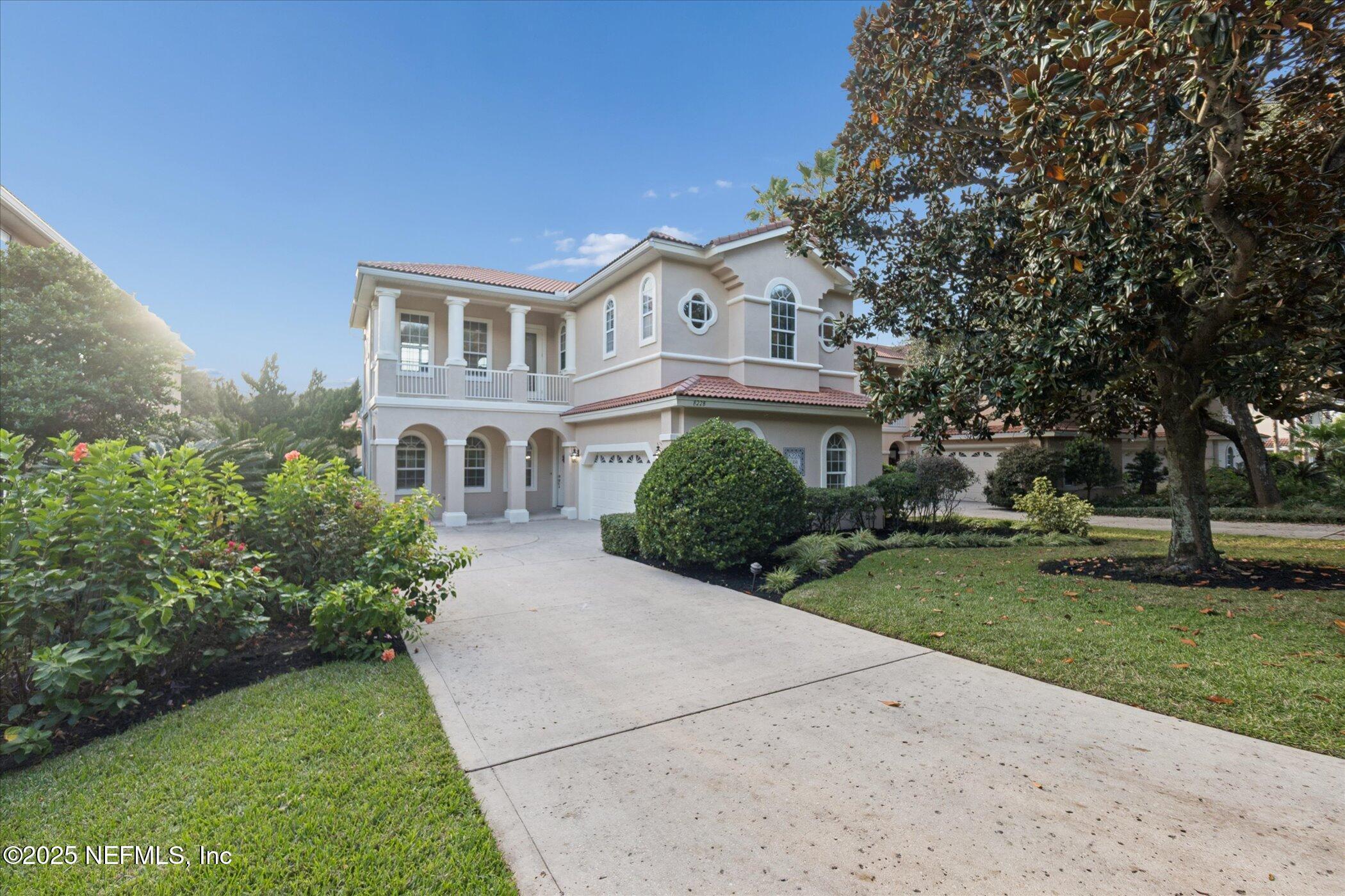 Image 3: 02-8228-Residence-Ct-Windowstill