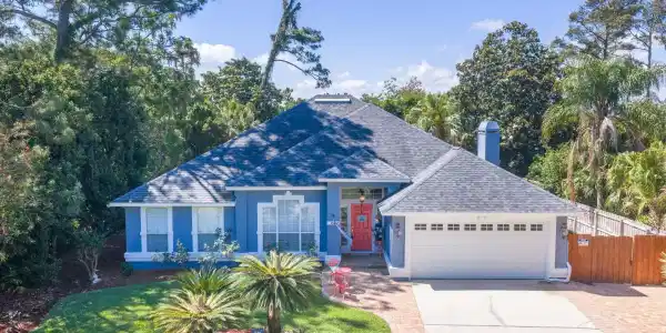 232 BRIARWOOD Lane