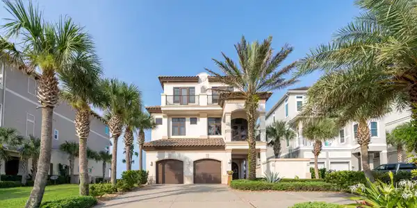38 HAMMOCK BEACH CIRCLE Circle S