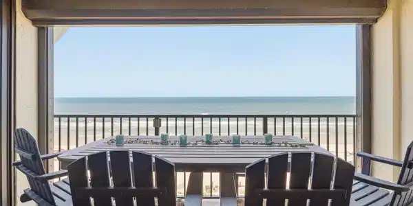 Image 3: Balcony
