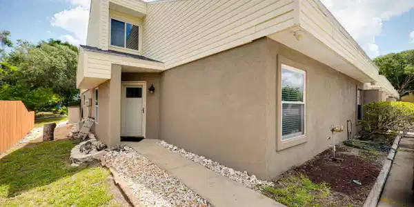 3801 WINDJAMMER Lane