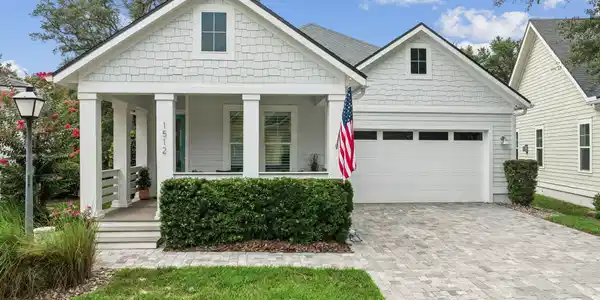 1512 COASTAL OAKS Circle