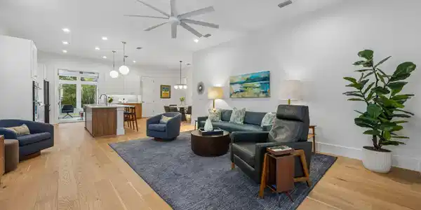 Image 3: 11-web-or-mls-1512 Coastal Oaks Cir (11