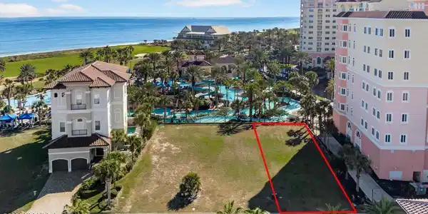 320 OCEAN CREST Drive