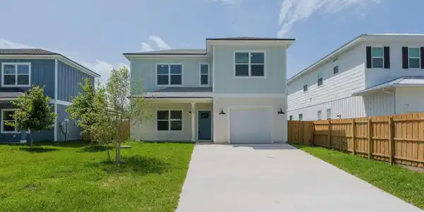 609 TWENTY SECOND Street