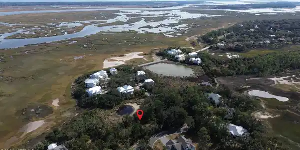 Image 2: 96590 Bay View Drive