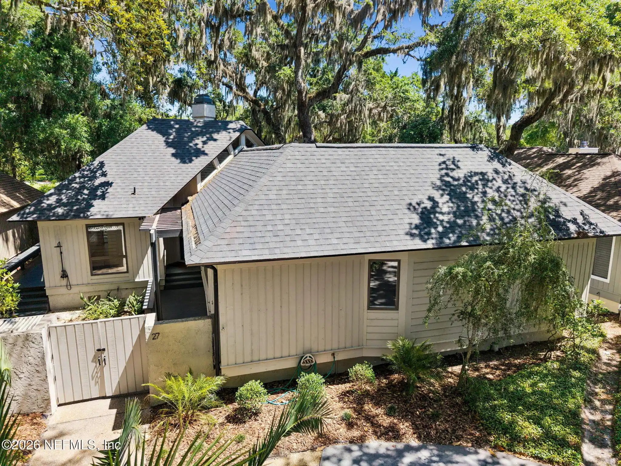 Image 1: 64-web-or-mls-27 Marsh Creek Aerial-2