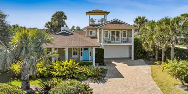 3704 DUVAL Drive