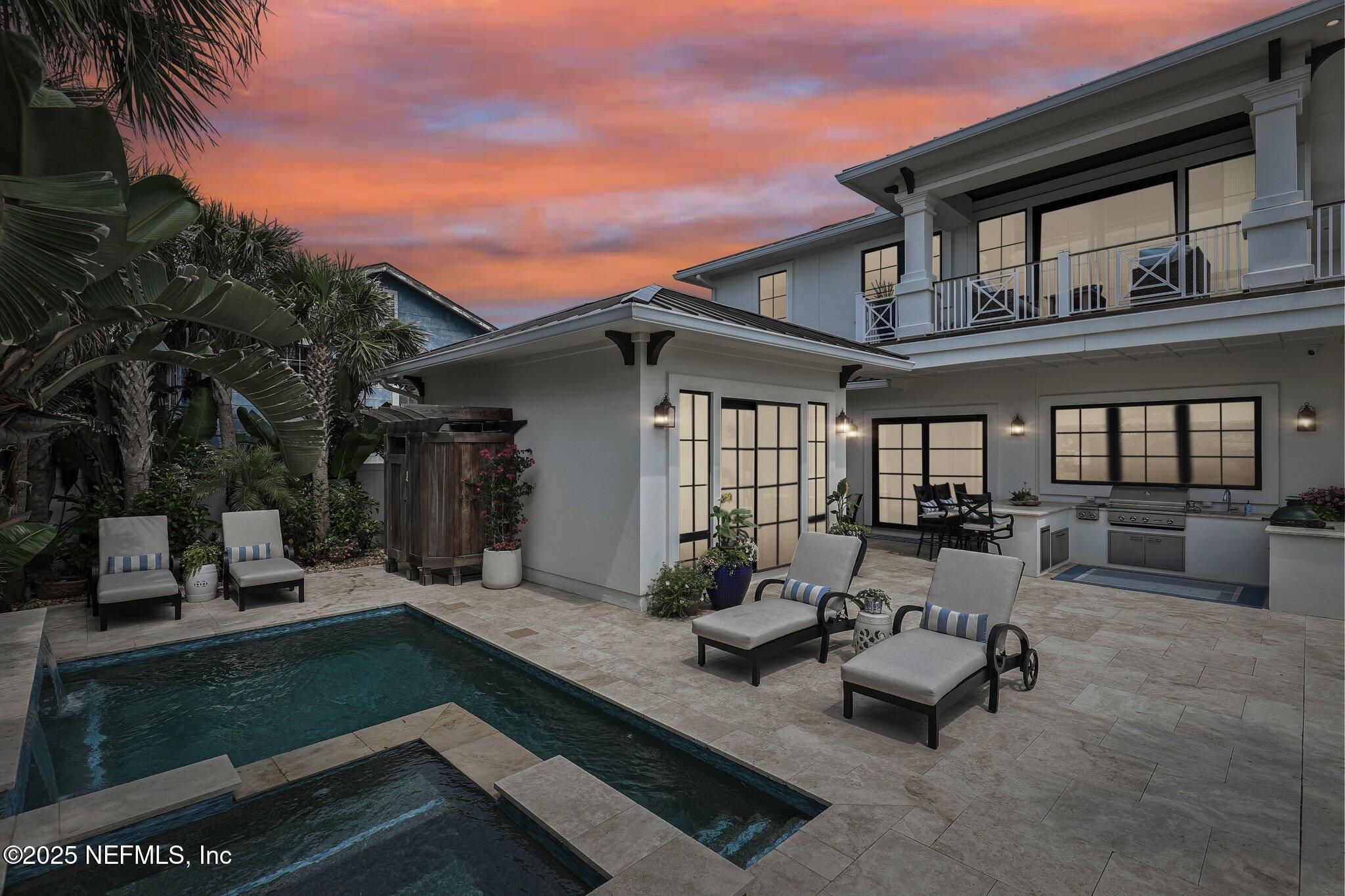 Image 4: Pool area
