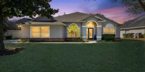 109 OCEANS EDGE Drive