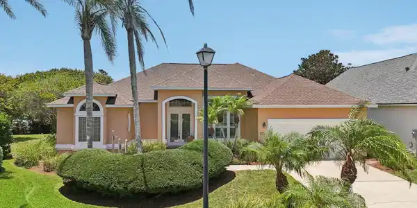 825 TURTLE LAKE Court