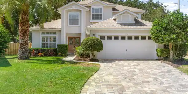 776 BONAIRE Circle