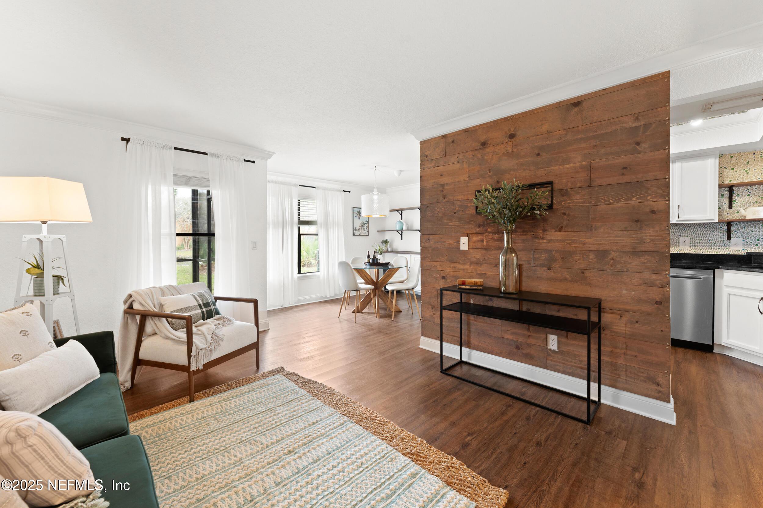 Image 2: Family Room