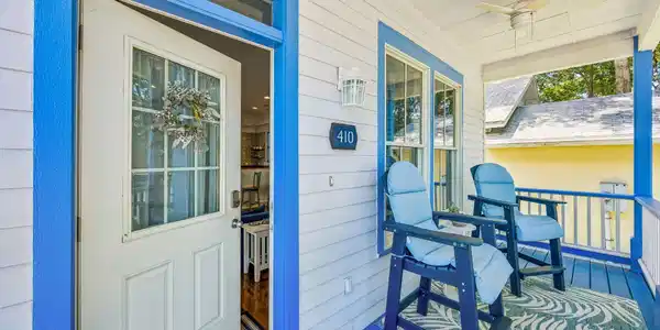 Image 2: 10-web-or-mls-410 Cedar St (7 of 31)