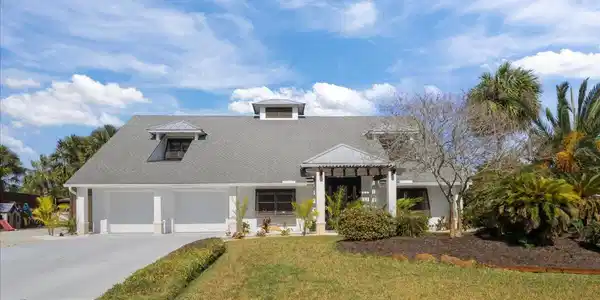 106 SANDPIPER Boulevard