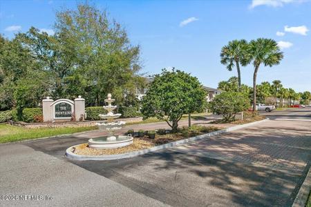 695 N A1A