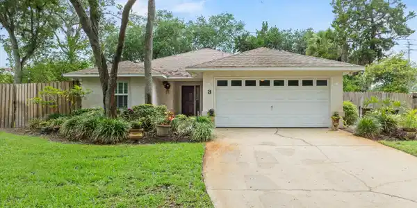 3 SUNFISH Drive