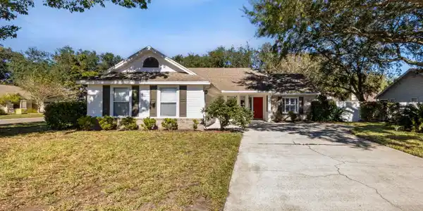 2107 WHITFIELD Drive