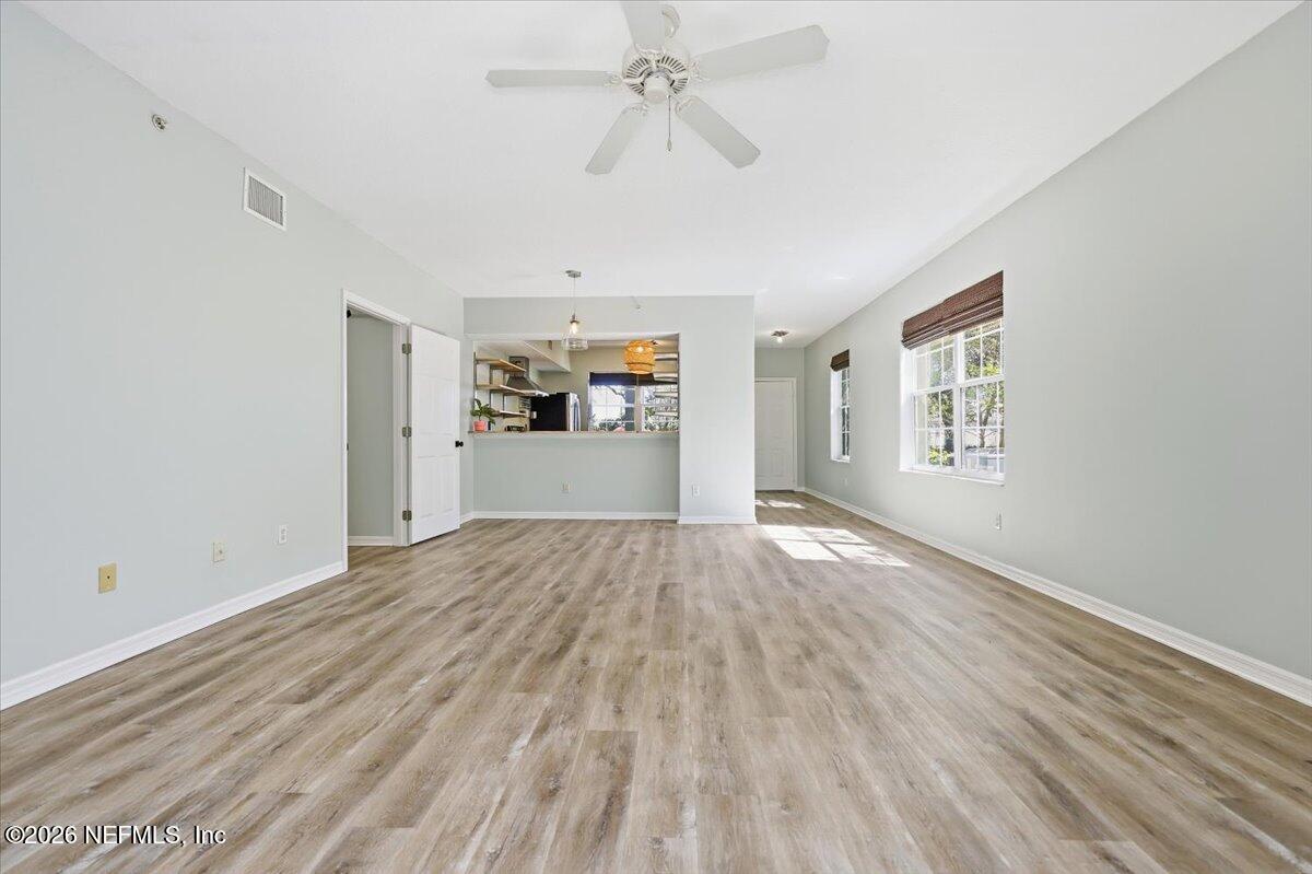 Image 4: Living to Dining Room to kitchen