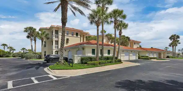 Image 4: Welcome Home to 325 Ocean Grand S #201