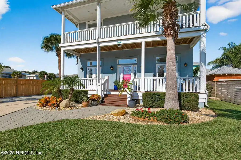Image 1: Front of home