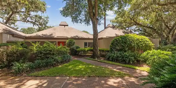 3328 SEA MARSH Road