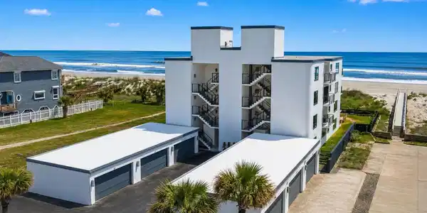 1951 OCEAN Drive S