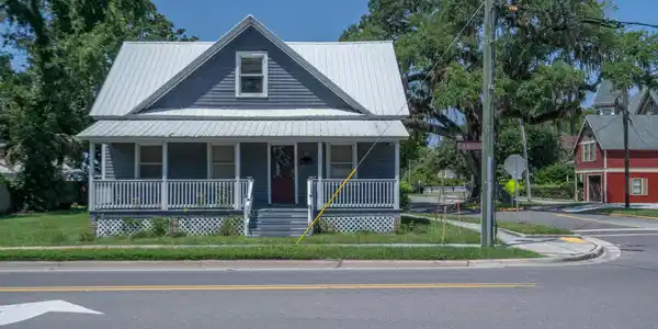 Image 2: 1