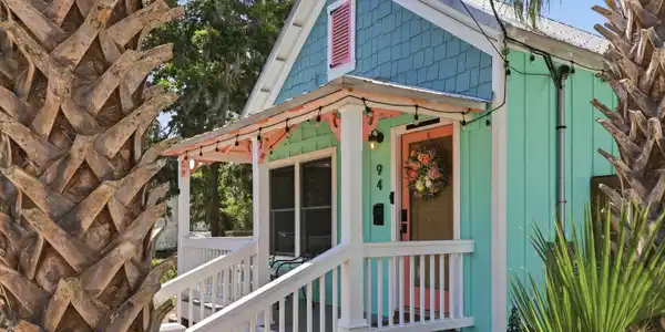 Image 4: 3. House Front Porch-1