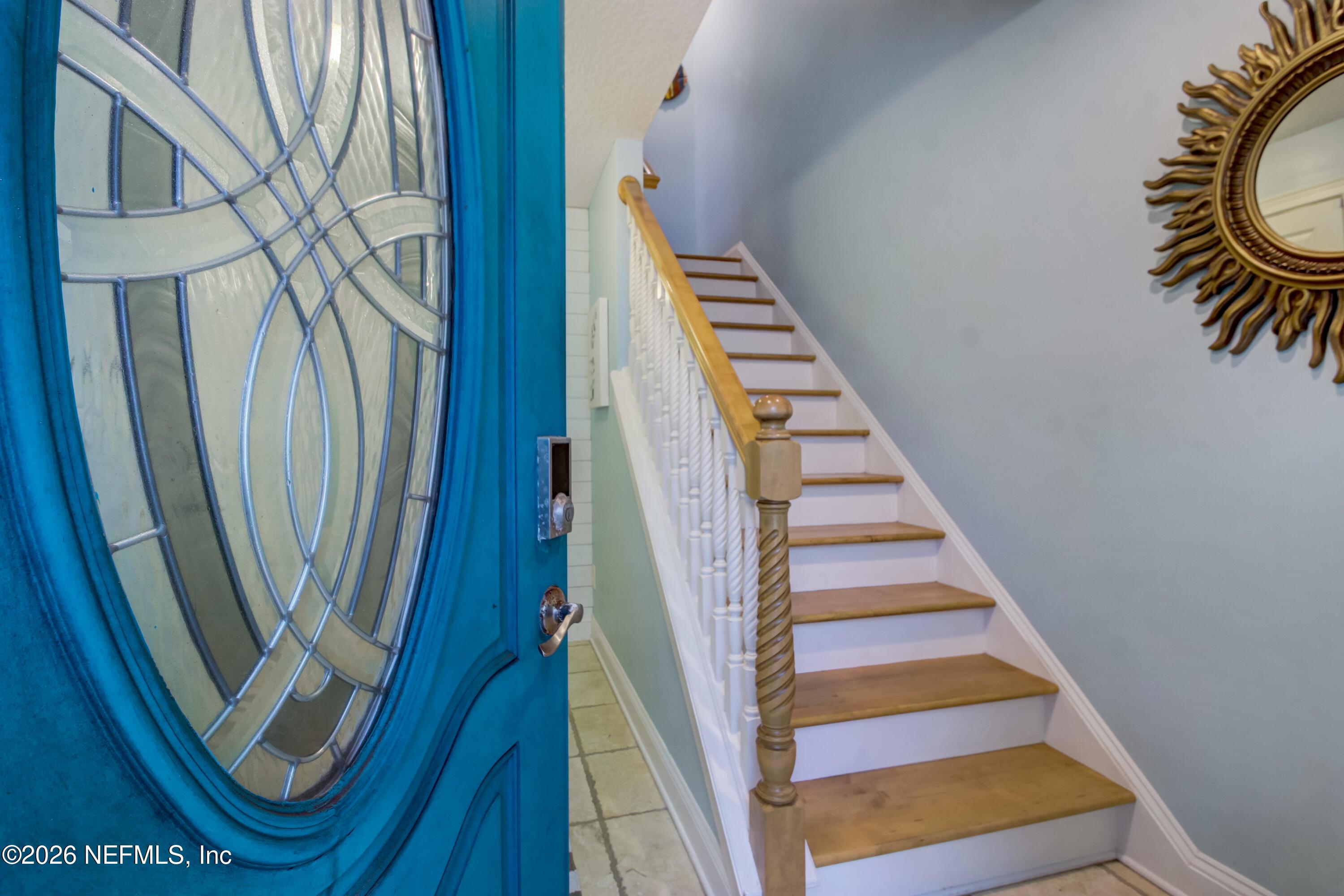 Image 4: Front door