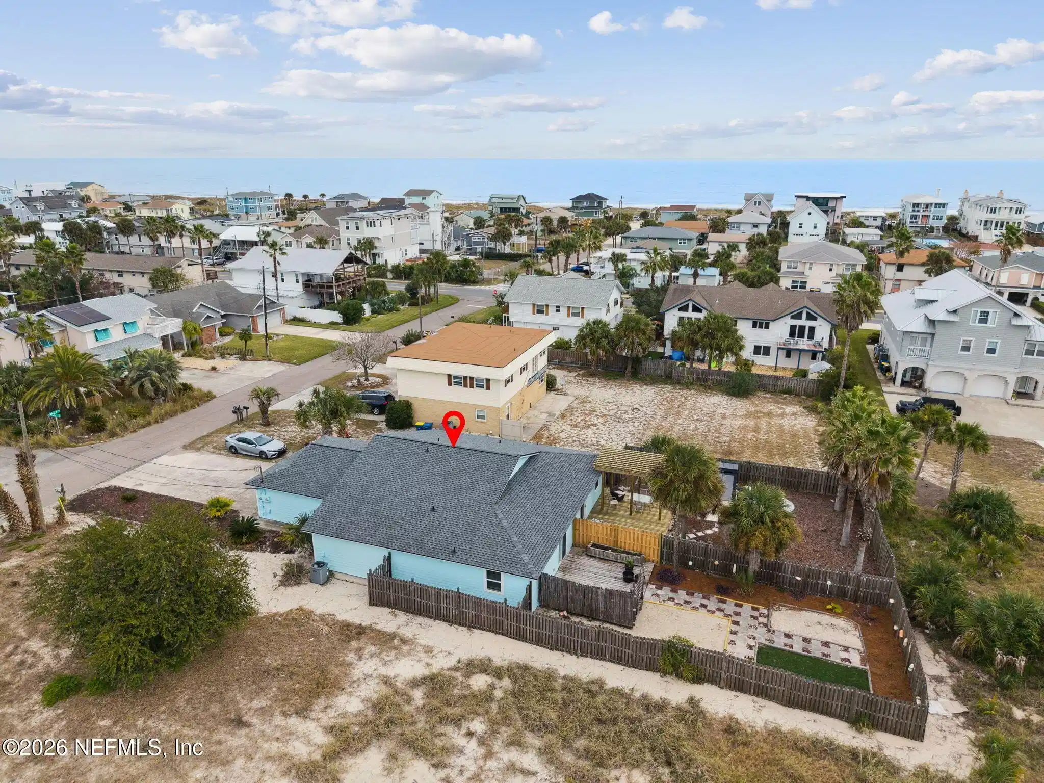 Image 1: 40-web-or-mls-2784 W 5th St (37 of 50)