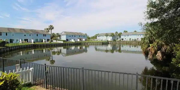 58 ISLANDER Circle