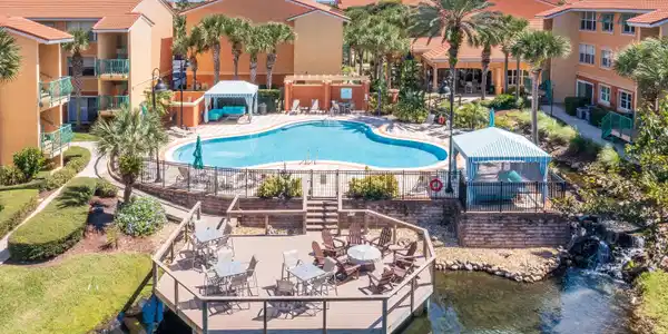 204 LAGUNA VILLAS Boulevard