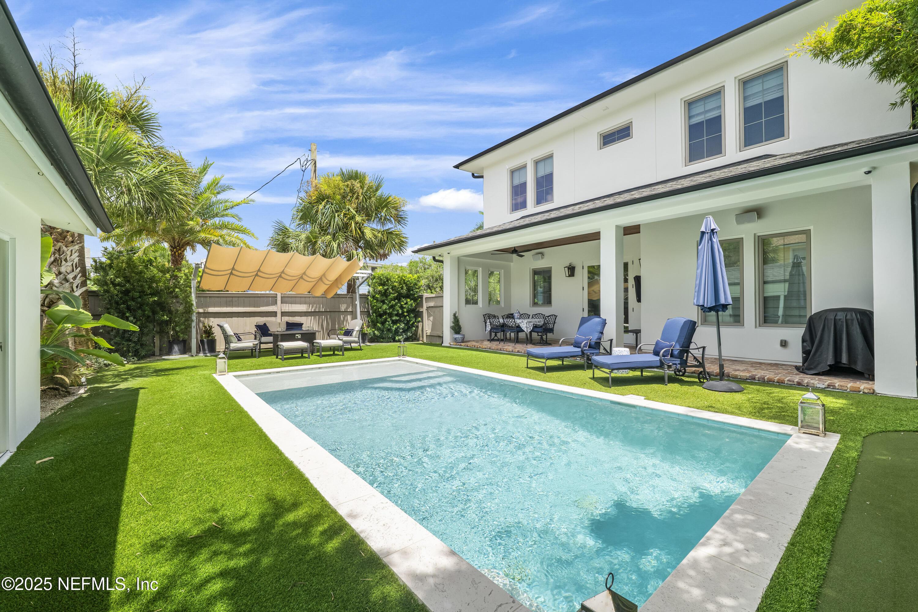 Image 4: Saltwater Pool