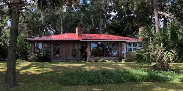 97098 PIRATES POINT Road