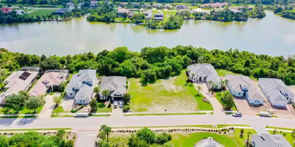 88 N LAKEWALK Drive