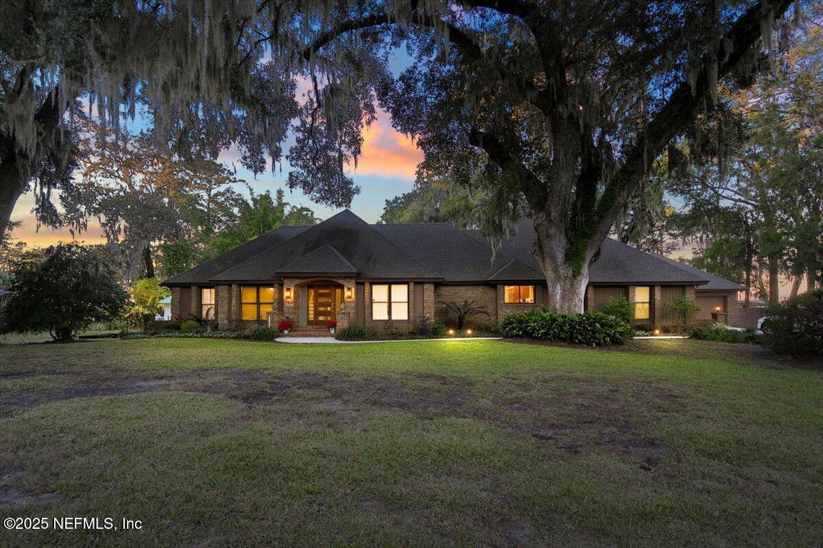 Image 3: Front view sunset