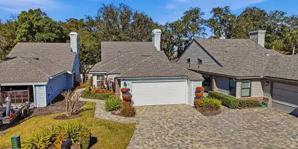 7 WALKERS RIDGE Drive