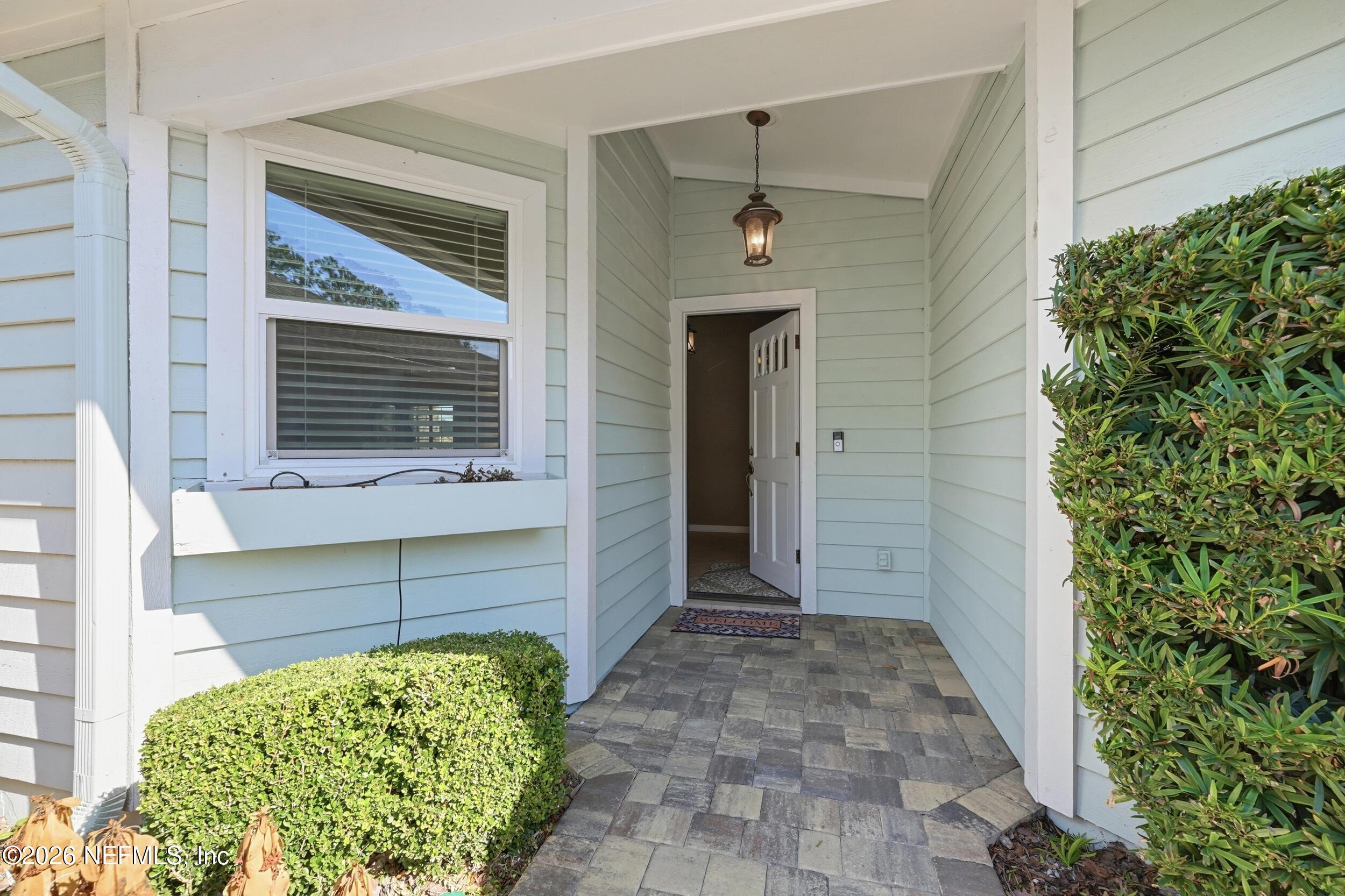 Image 2: 7 walker's ridge dr-002