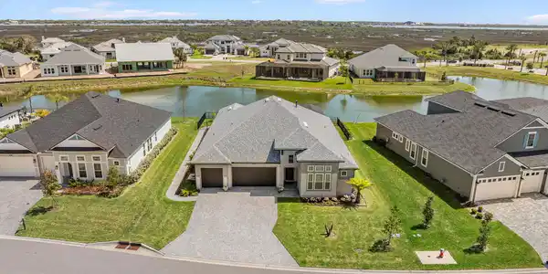 Image 2: 227_Tesoro_Terrace-2