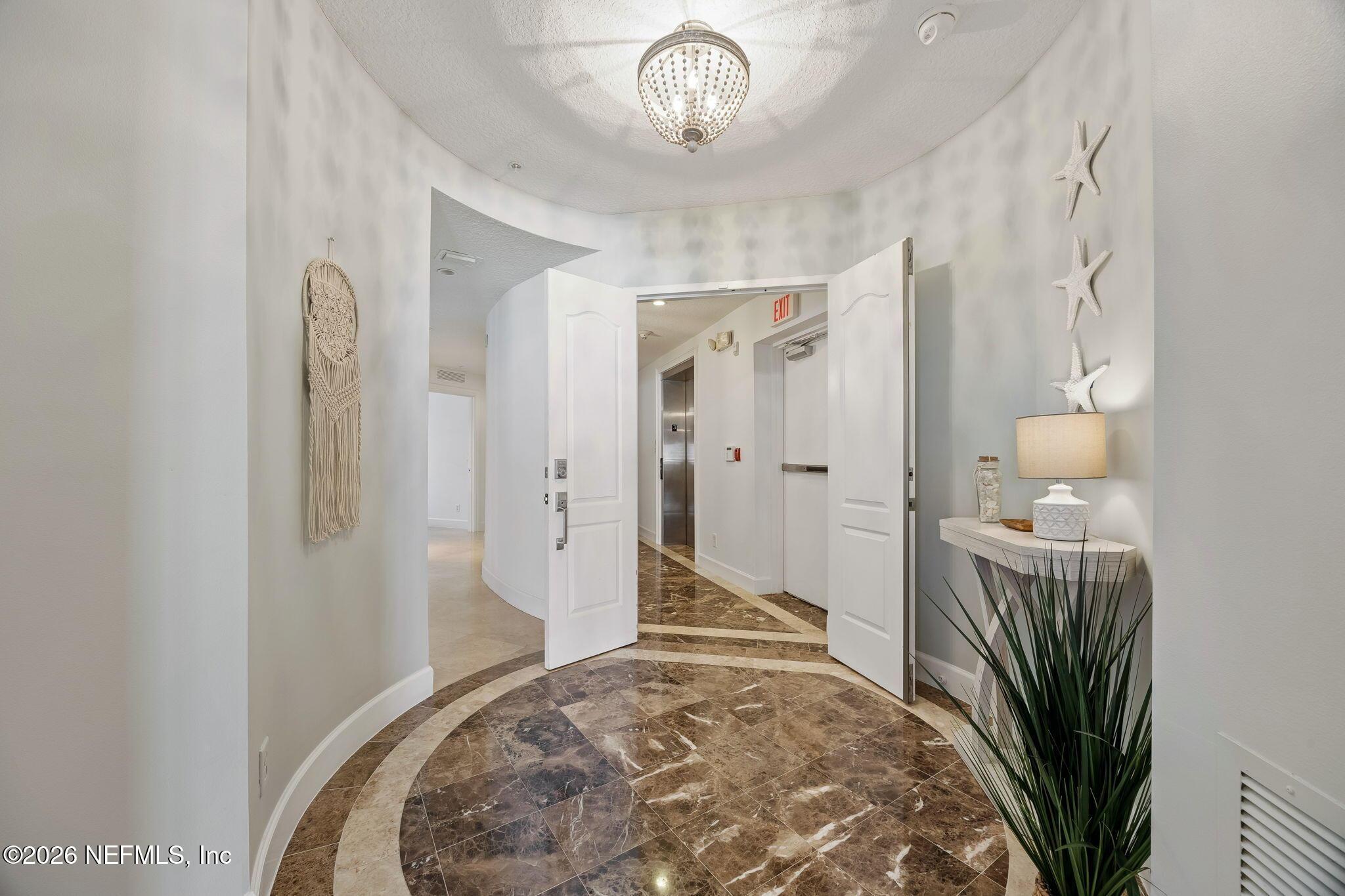 Image 4: 4-web-or-mls-3_349 1st St, Unit 301