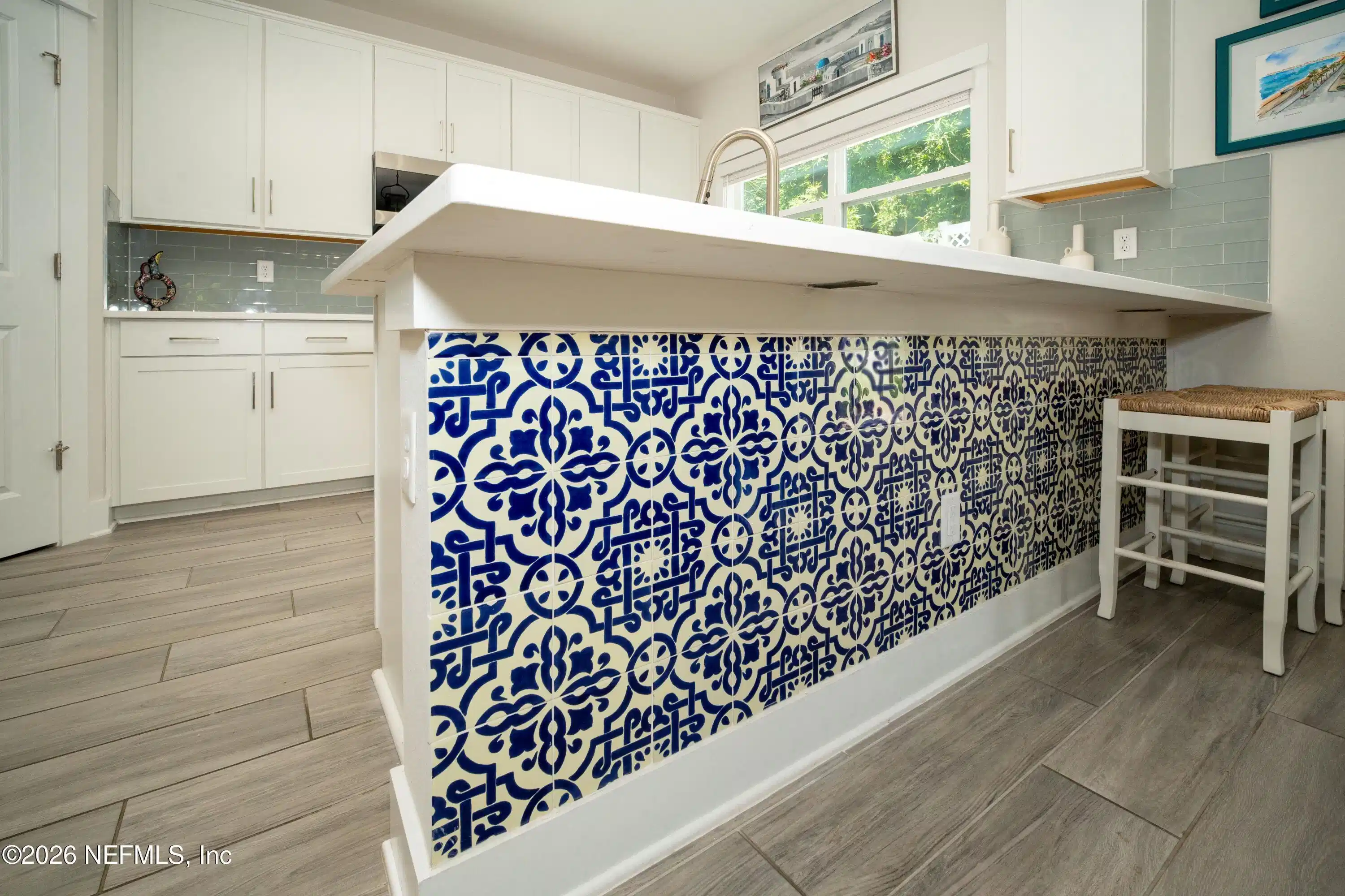 Image 1: Kitchen (5)