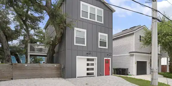 34 E SAN CARLOS Avenue