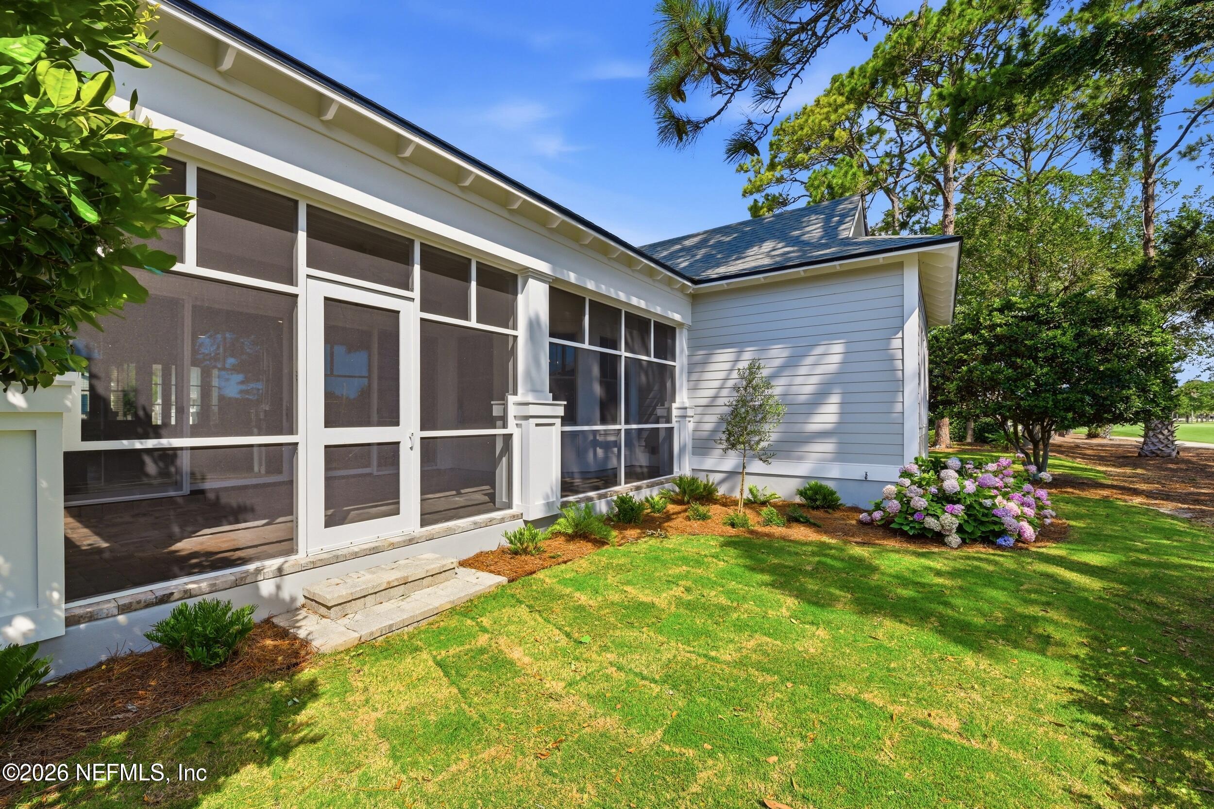 Image 4: Private Backyard