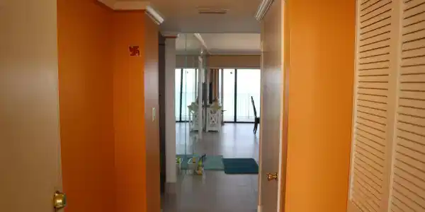 Image 2: Entry