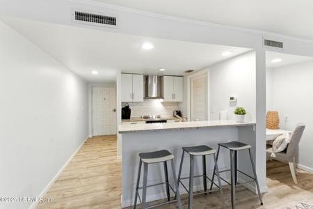658 SUMMER Place