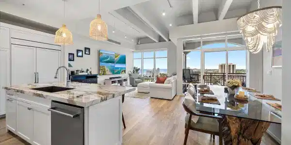 320 1ST Street N